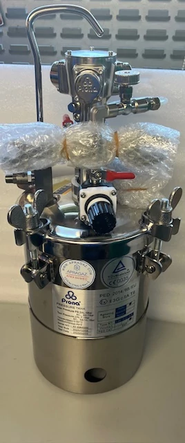 Prona rozsdamentes, 5l-es festéktartály, keverőmotorral